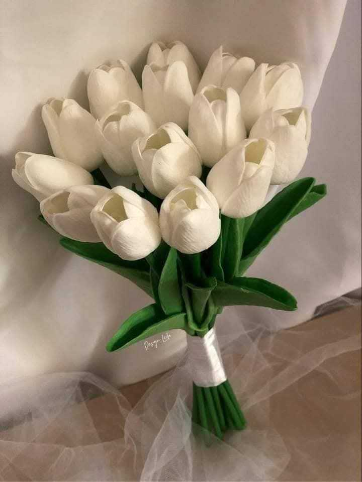 بوكيه ورد أبيض للعروسة